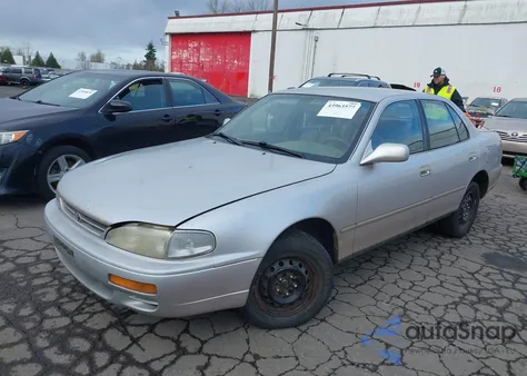 1996 Toyota Camry Dx/Le/Xle from USA, damaged, VIN JT2BG12KXT0399912